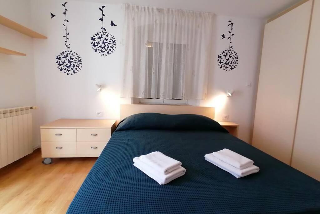 Apartment Veli Dvor Cres Exterior photo